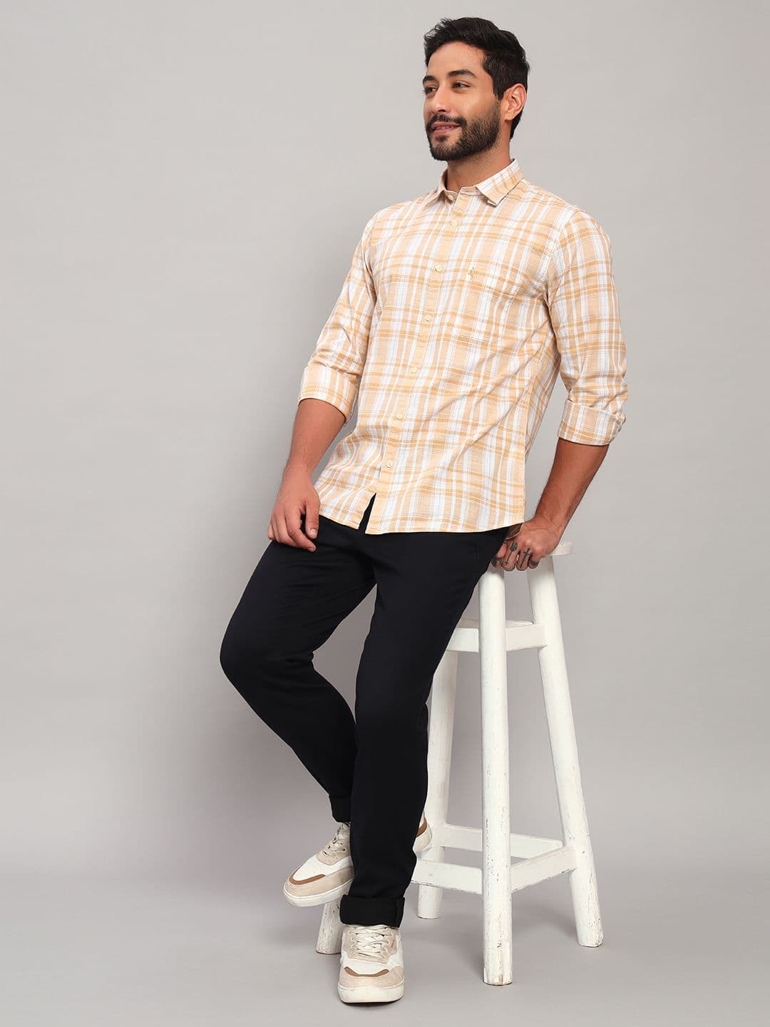 Cantabil Men Original Regular Fit Mid-Rise Jeans thumbnail 4