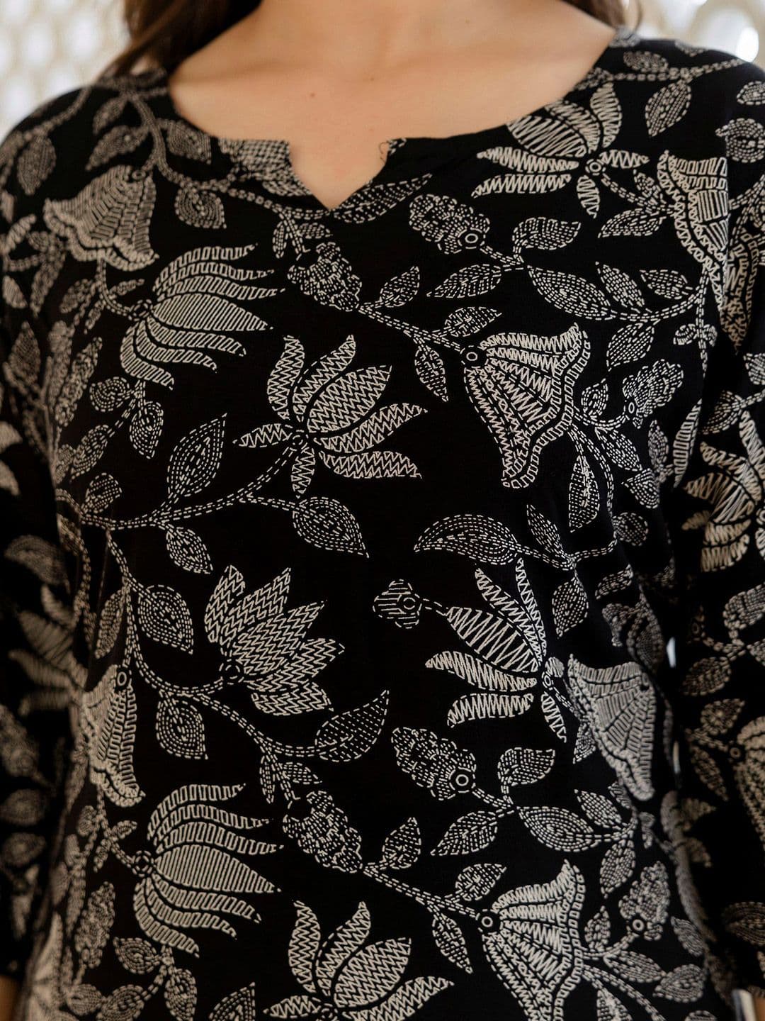 HYTEN Floral Printed Kurti thumbnail 4