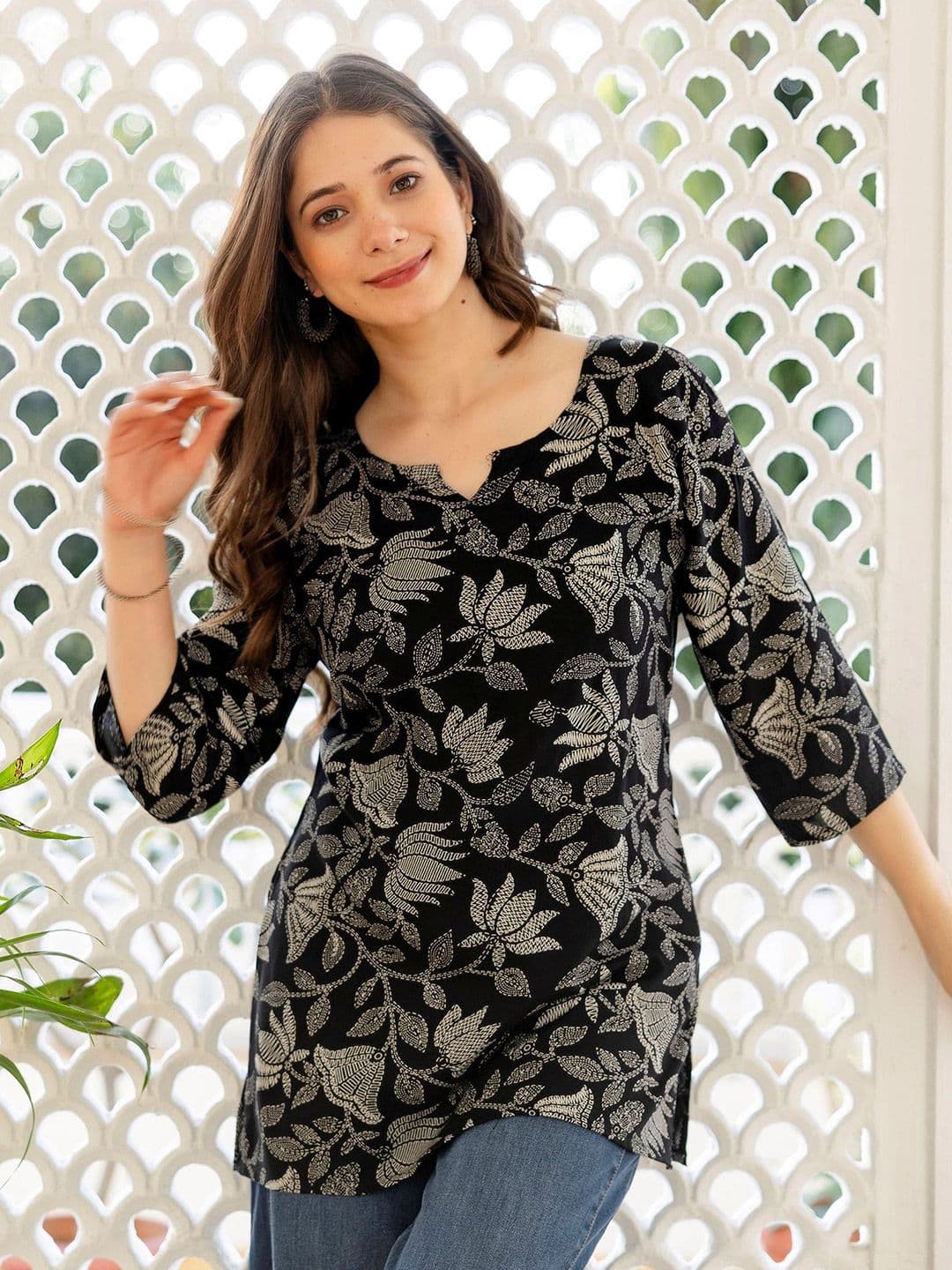 HYTEN Floral Printed Kurti thumbnail 5
