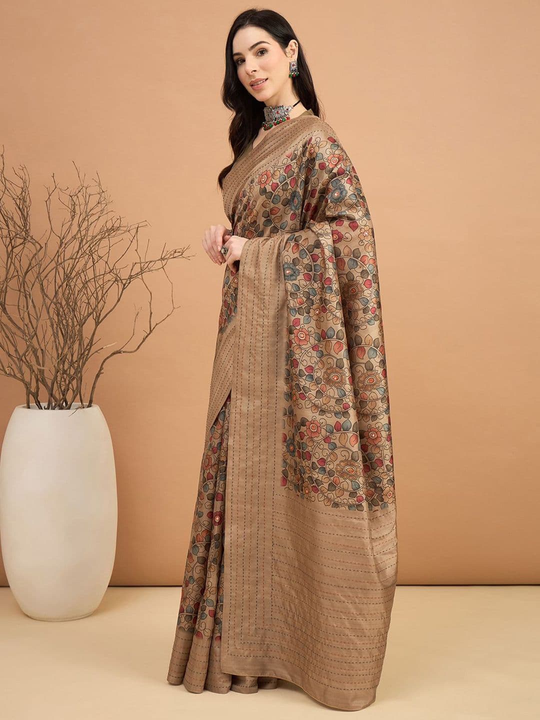 Saree mall Floral Kantha Work Silk Blend Tussar Sarees thumbnail 2