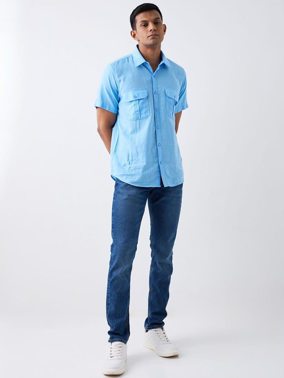 SPYKAR Men Slim Fit Low-Rise Low Distress Light Fade Jeans thumbnail 2