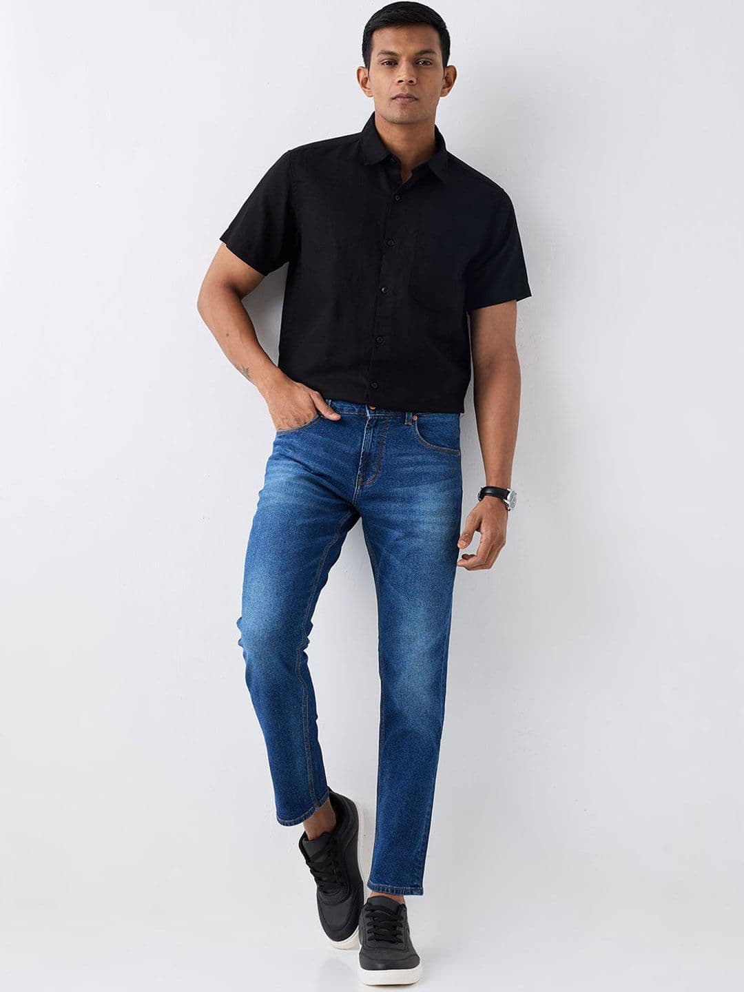 SPYKAR Men Regular Fit Mid-Rise Heavy Fade Clean Look Jeans thumbnail 2