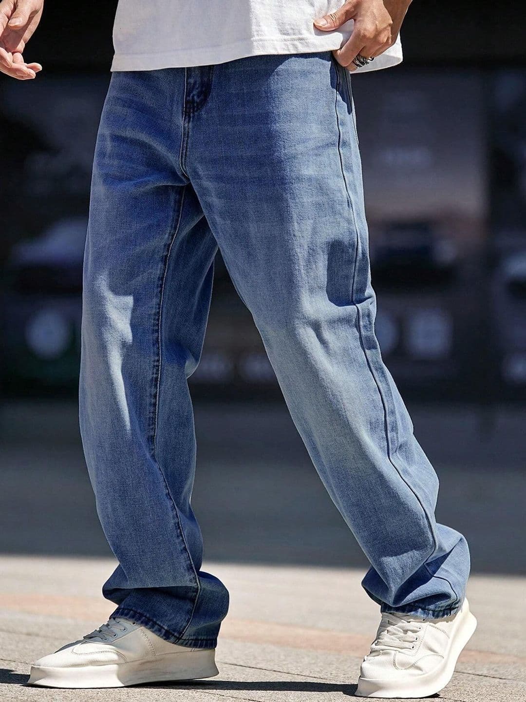 Kotty Men Regular Fit Low-Rise light Fade Stretchable Jeans thumbnail 3