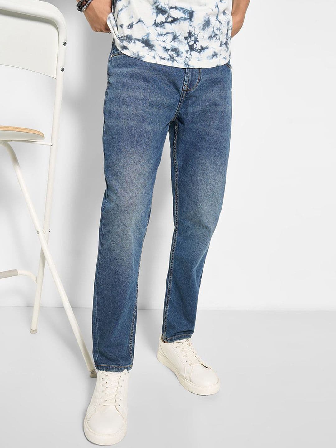 SF JEANS by Pantaloons Men Regular Fit Mid-Rise Heavy Fade Jeans thumbnail 4