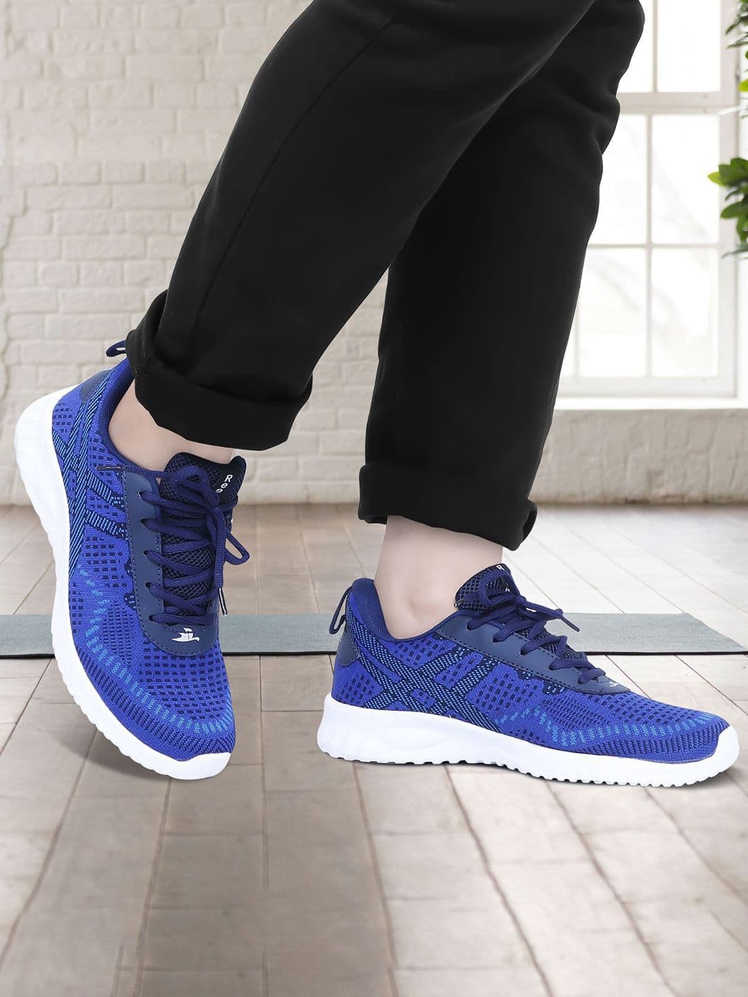 RICHALE Men Running Non-Marking Shoes thumbnail 5