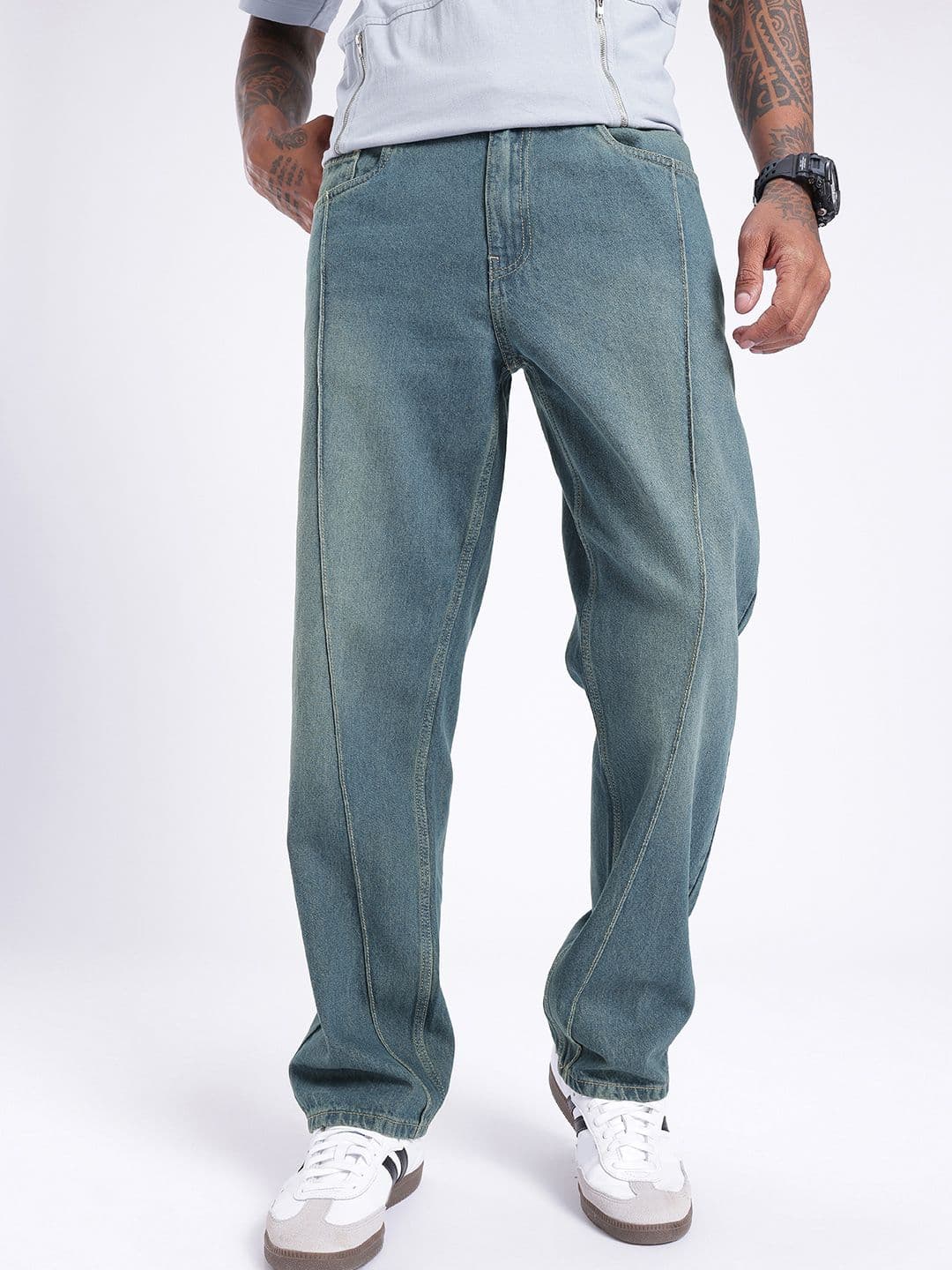 glitchez Men Straight Fit Heavy Fade Jeans thumbnail 4
