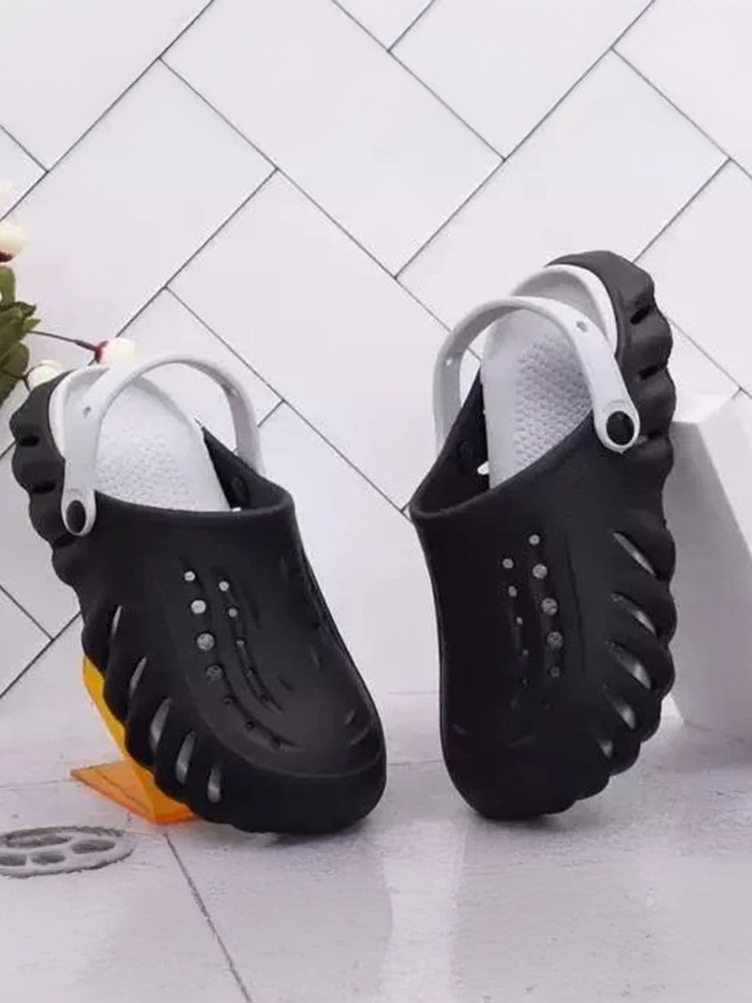 PENNEN Men Set Of 2 Clogs & Thong Flip-Flops thumbnail 2