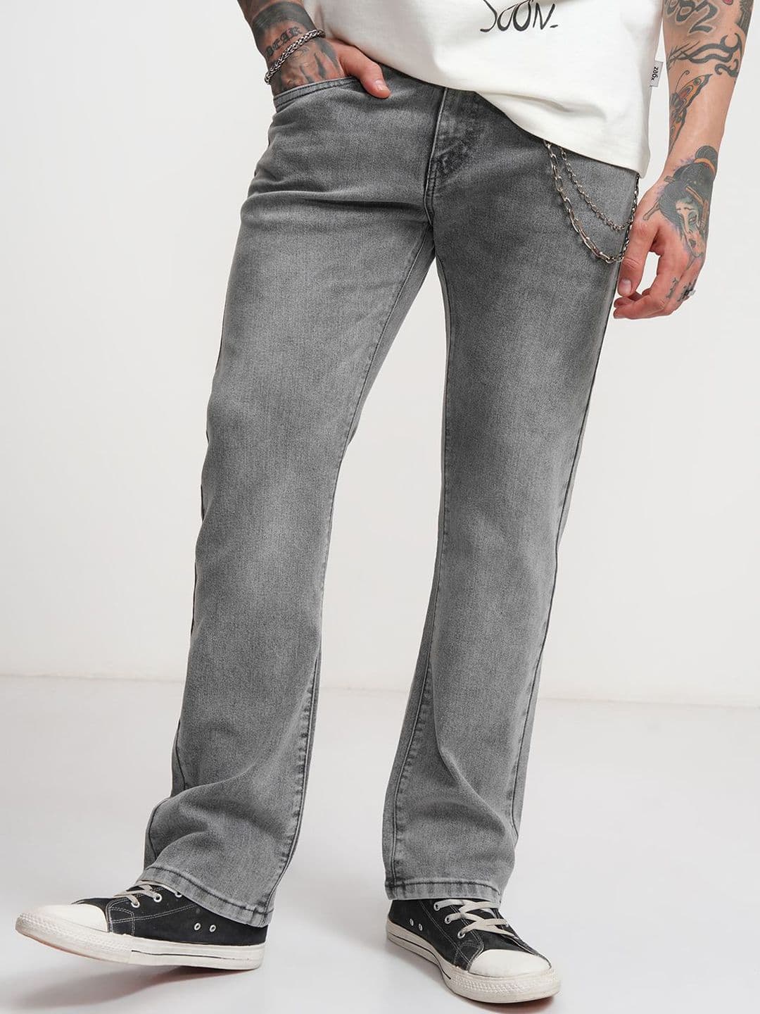 HIGHLANDER Men Straight Fit Mid-Rise Light Fade Stretchable Jeans - view 1