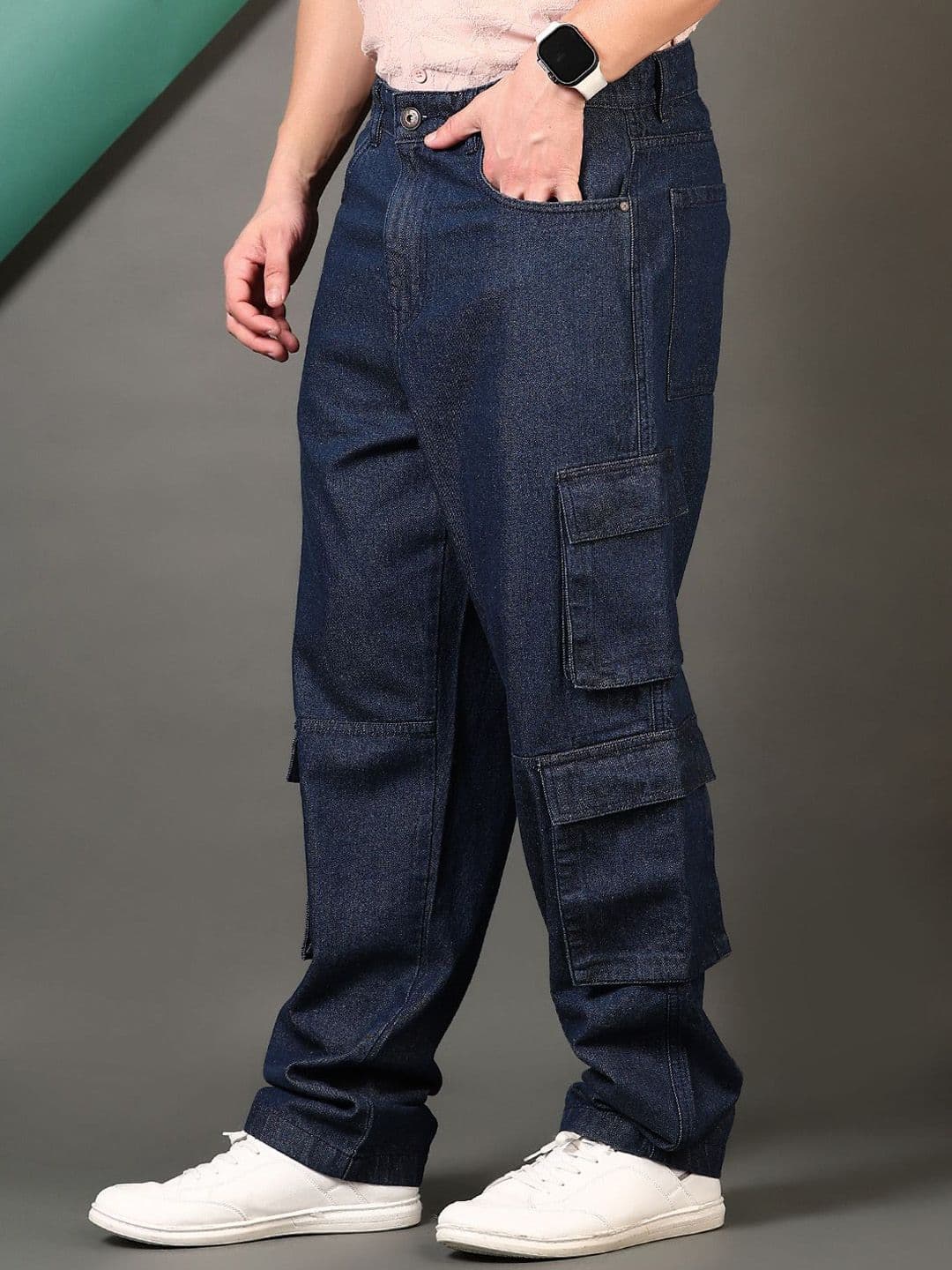 LIMEROAD Men Regular Fit Mid-Rise Light Fade Jeans thumbnail 7