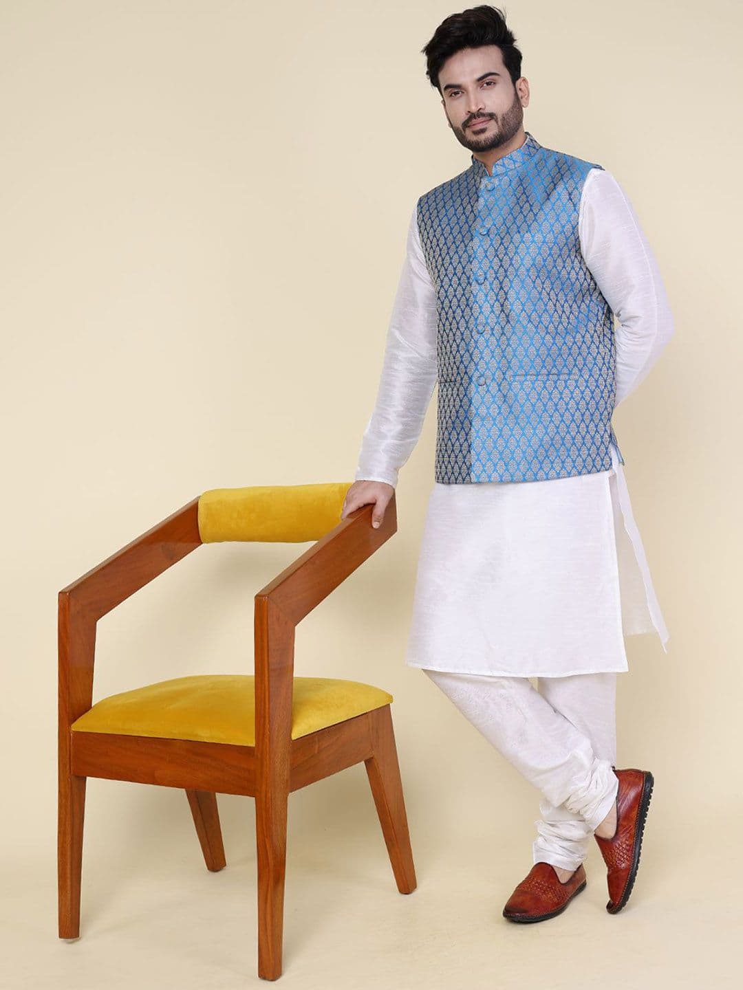 W & G Woven Design Mandarin Collar Nehru Jacket thumbnail 4