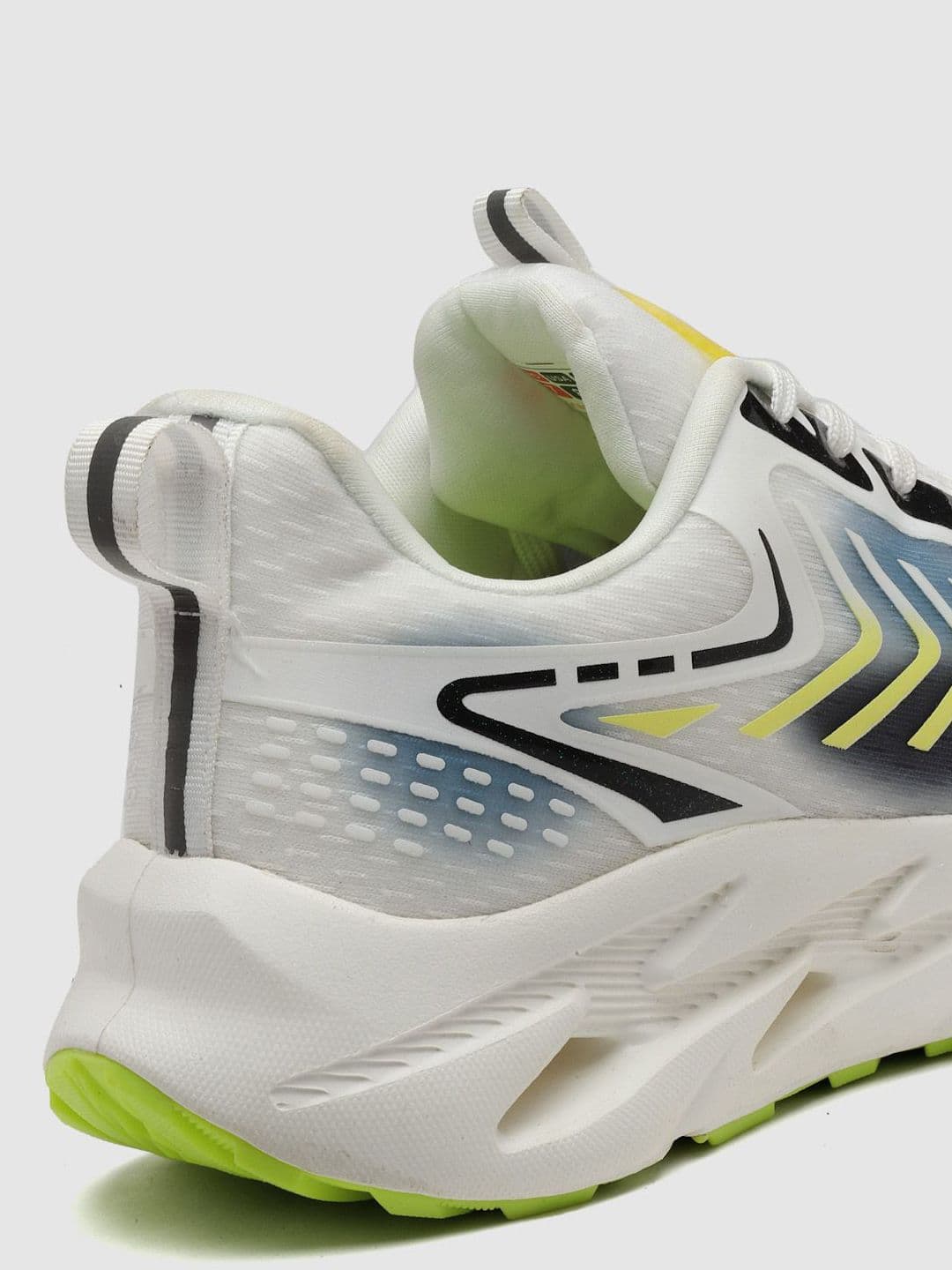 KANGAROOZ Men Mesh Running Non-Marking Shoes thumbnail 6