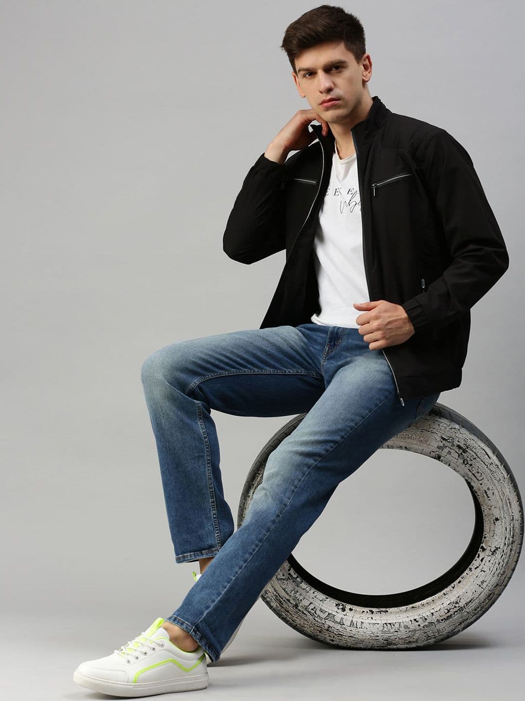 VOXATI Men Mock Coller Tailored Jacket thumbnail 3