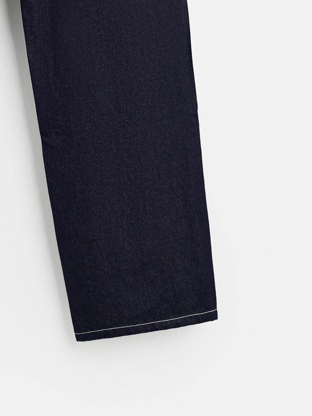 Kotty Men Relaxed Fit Mid-Rise Stretchable Jeans thumbnail 4