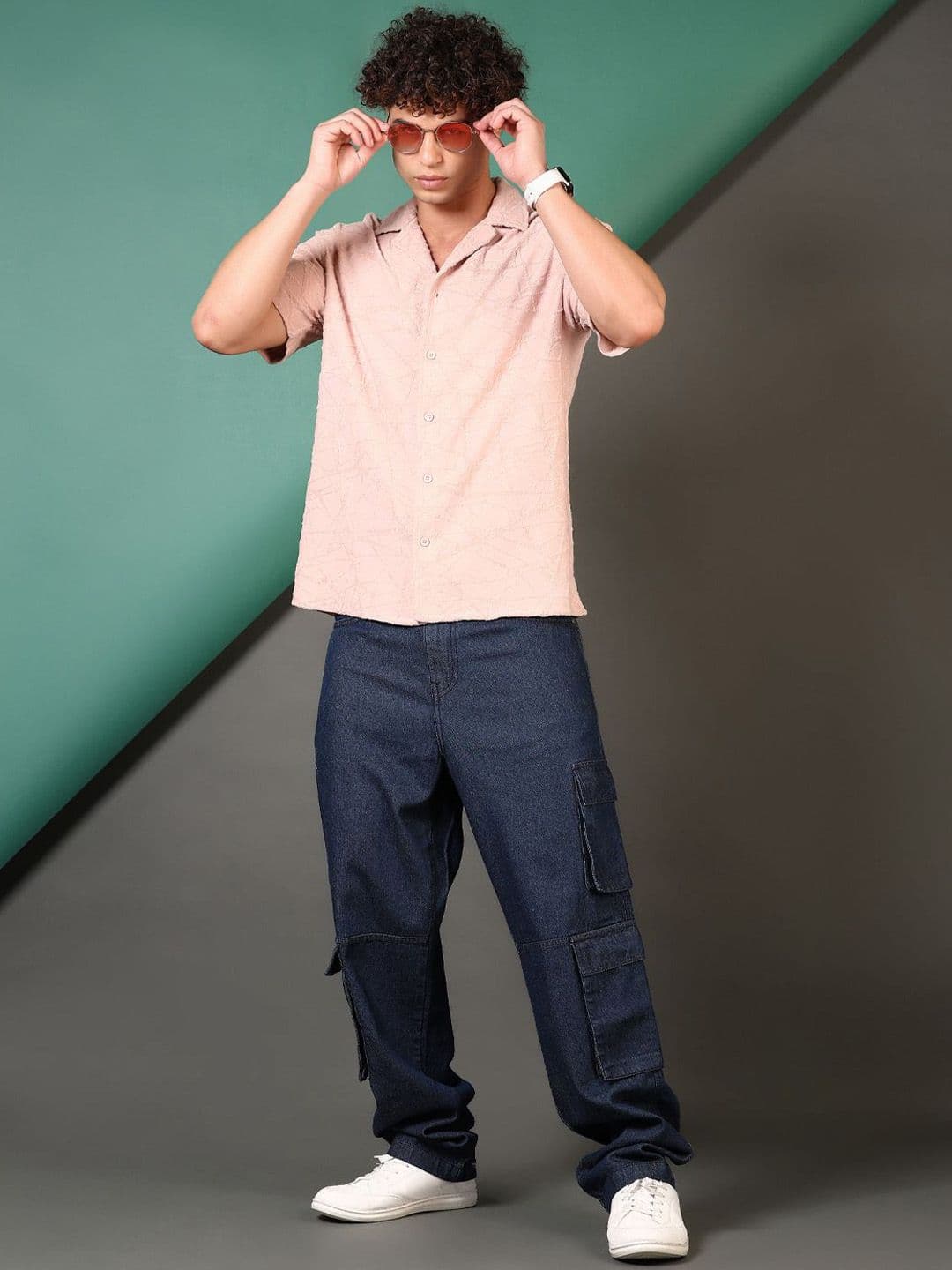 LIMEROAD Men Regular Fit Mid-Rise Light Fade Jeans thumbnail 5