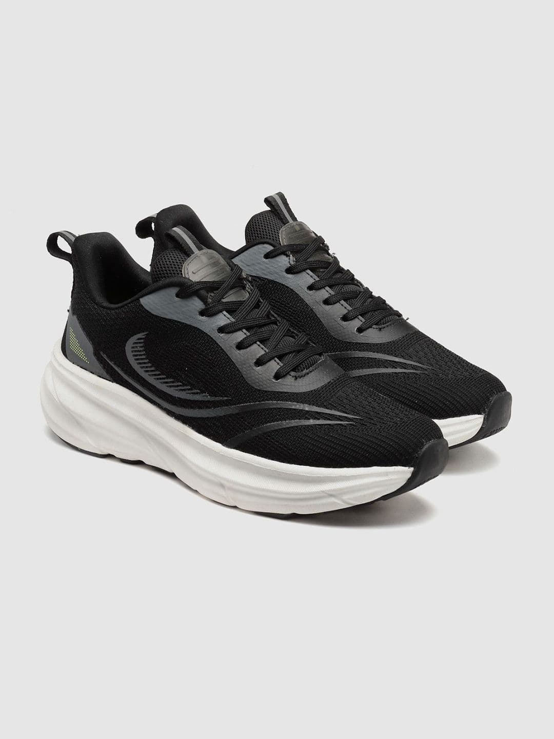 KANGAROOZ Men Mesh Running Non-Marking Shoes thumbnail 2