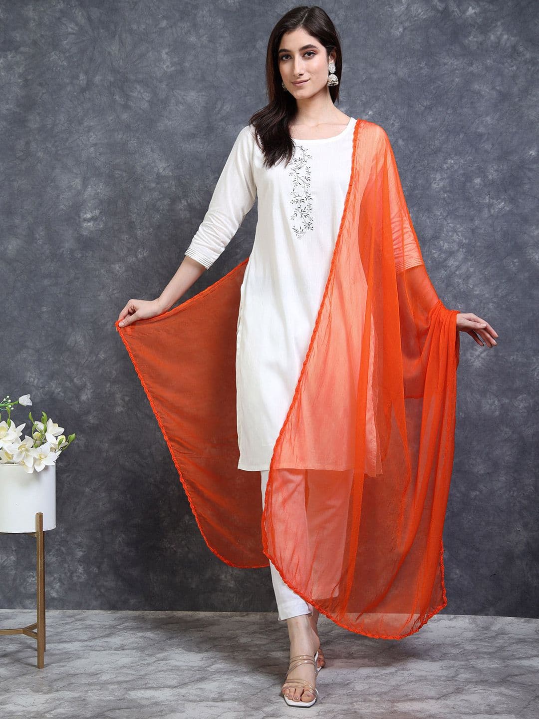 MIRAAN Taping Border Chiffon Dupatta thumbnail 6