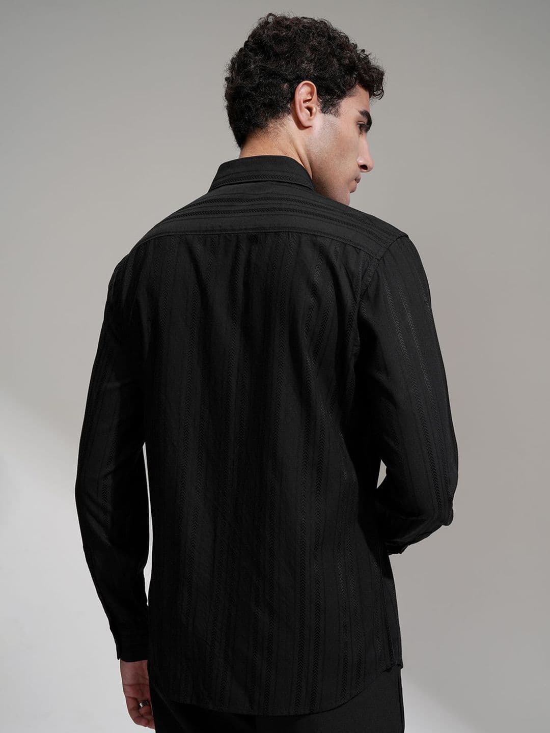 HIGHLANDER Men Comfort Striped Spread Collar Slim Fit Casual Shirt thumbnail 4