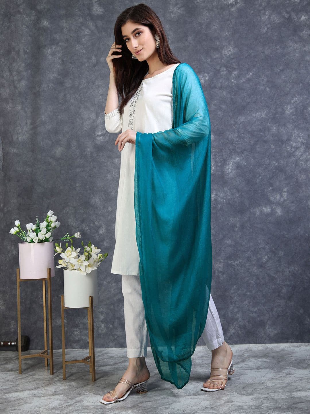 MIRAAN Ethnic Dupatta With Taping Border thumbnail 4