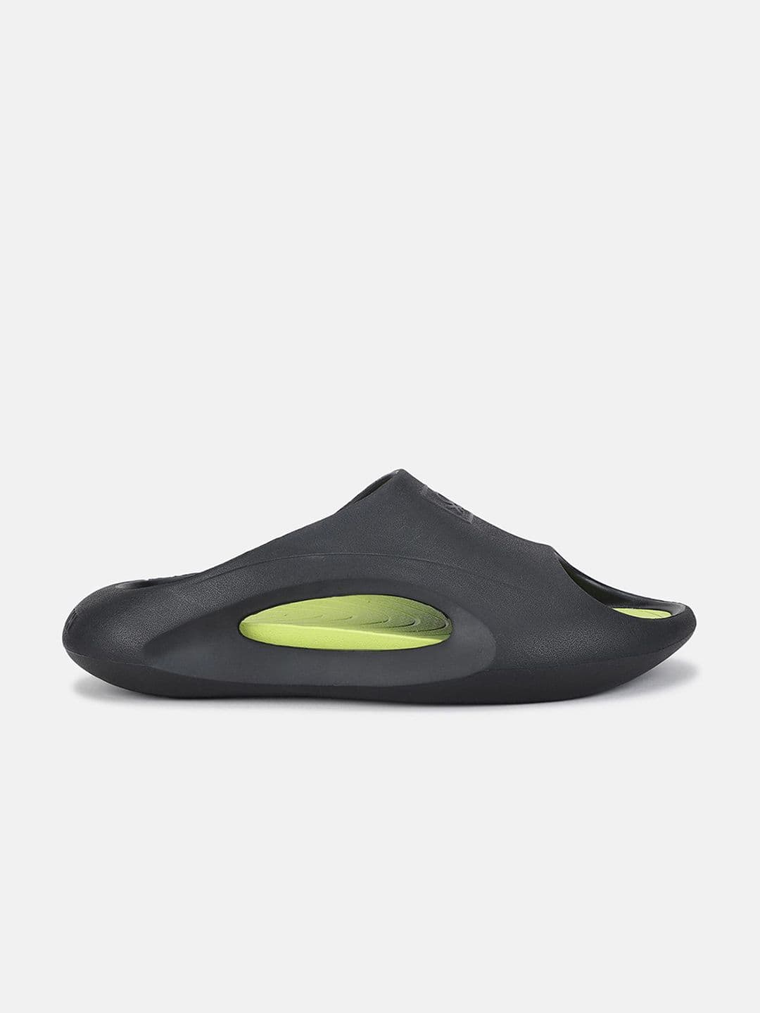 United Colors of Benetton Men Colorblocked Sliders thumbnail 4
