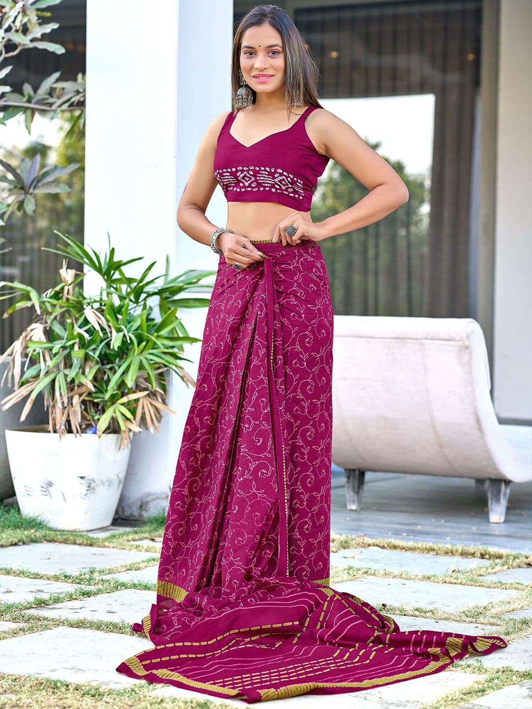 KALINI Floral Block Printed 1-Minute Ready to Wear Mulmul Cotton Saree With Blouse thumbnail 4