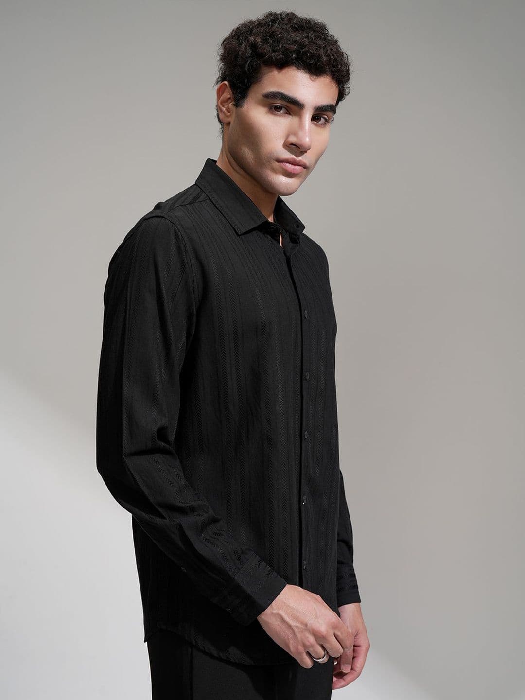 HIGHLANDER Men Comfort Striped Spread Collar Slim Fit Casual Shirt thumbnail 5