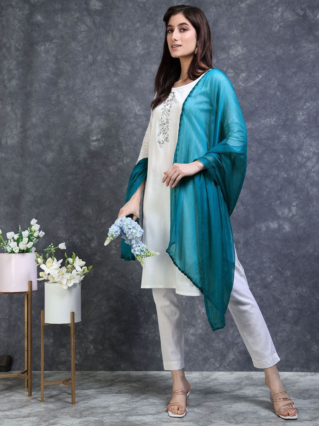 MIRAAN Ethnic Dupatta With Taping Border - view 1