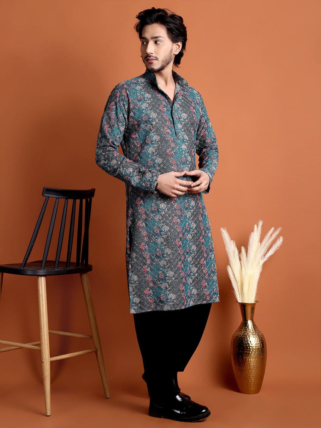Tibra Men Ethnic Motifs Printed Sequinned Kurta thumbnail 5