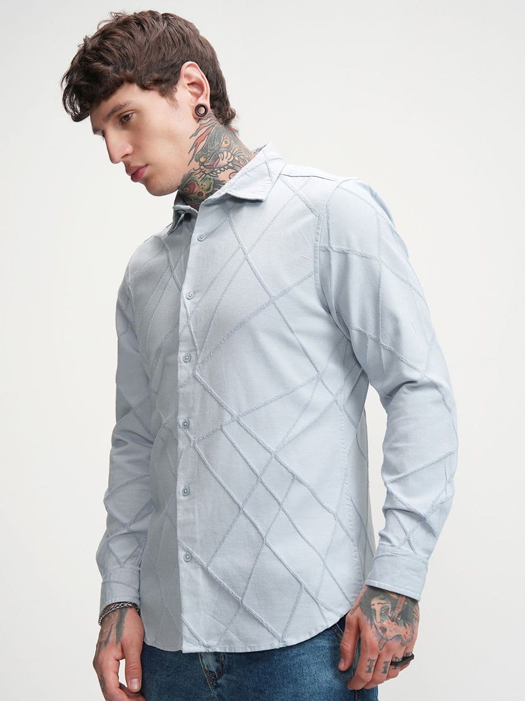 HIGHLANDER Men Cutaway Collar Comfort Slim Fit Casual Shirt thumbnail 2