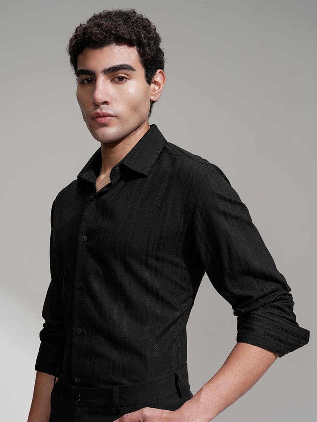 HIGHLANDER Men Comfort Striped Spread Collar Slim Fit Casual Shirt thumbnail 3