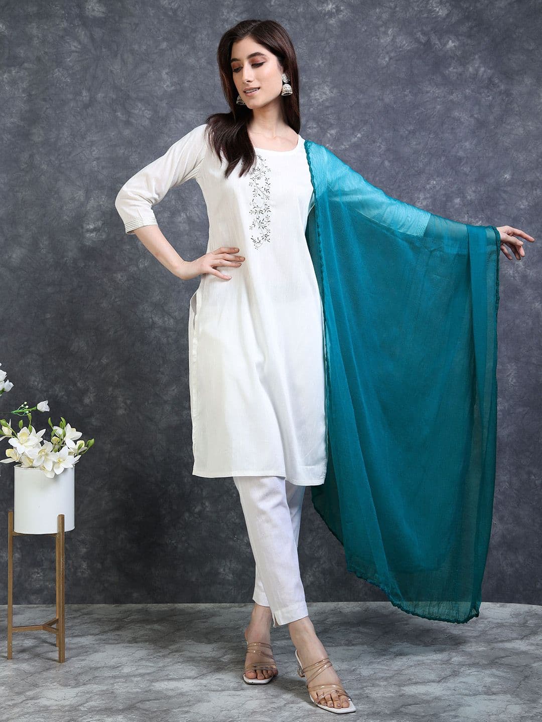 MIRAAN Ethnic Dupatta With Taping Border thumbnail 5