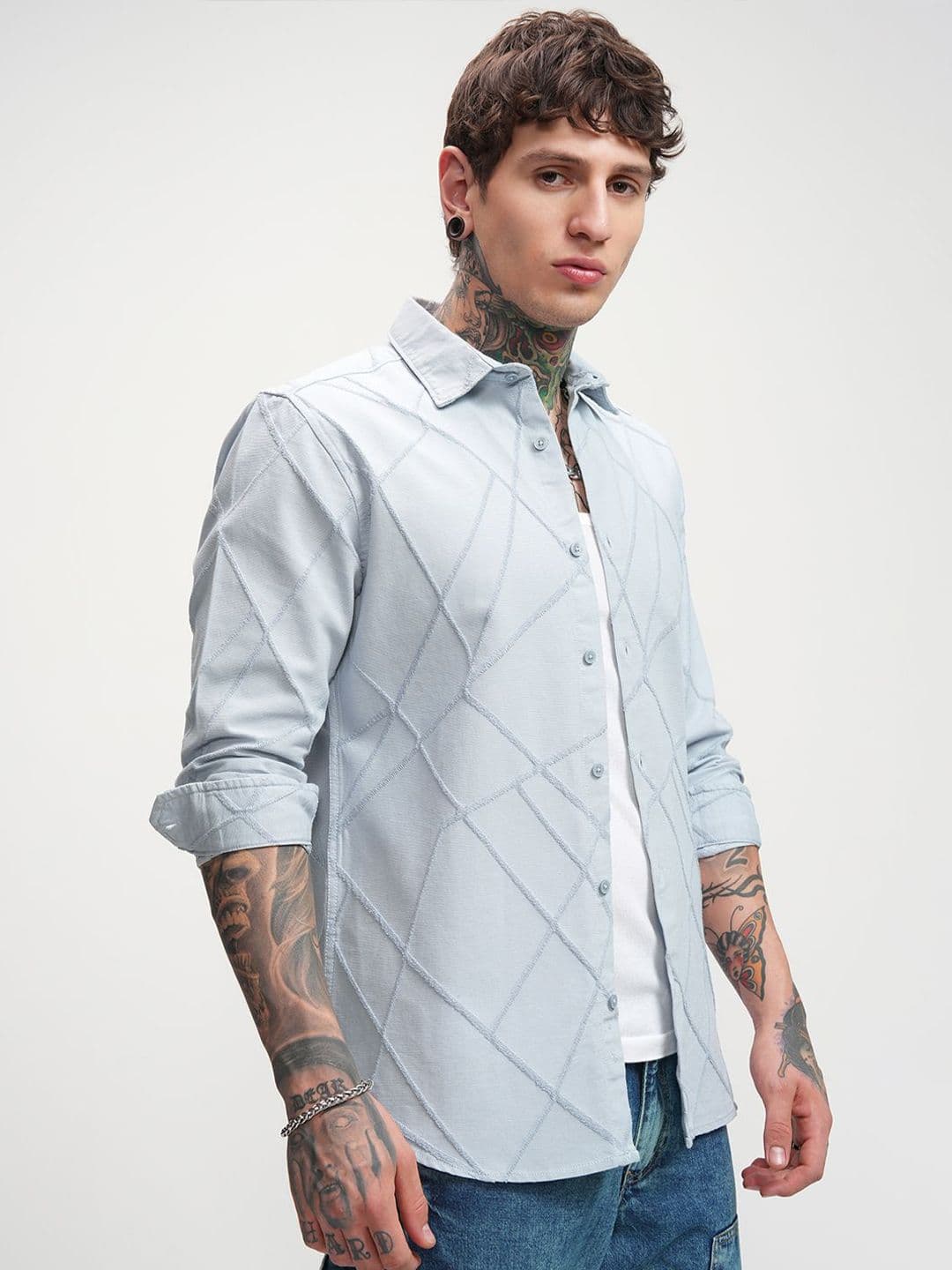 HIGHLANDER Men Cutaway Collar Comfort Slim Fit Casual Shirt thumbnail 3