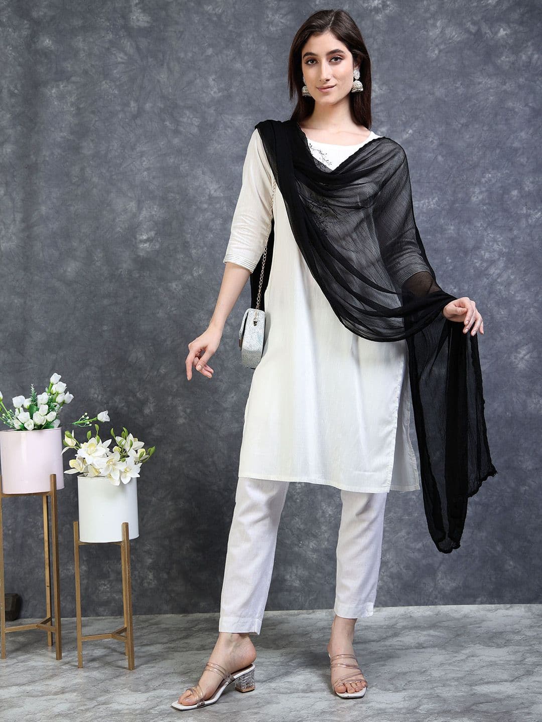 MIRAAN Taping Border Chiffon Dupatta thumbnail 3