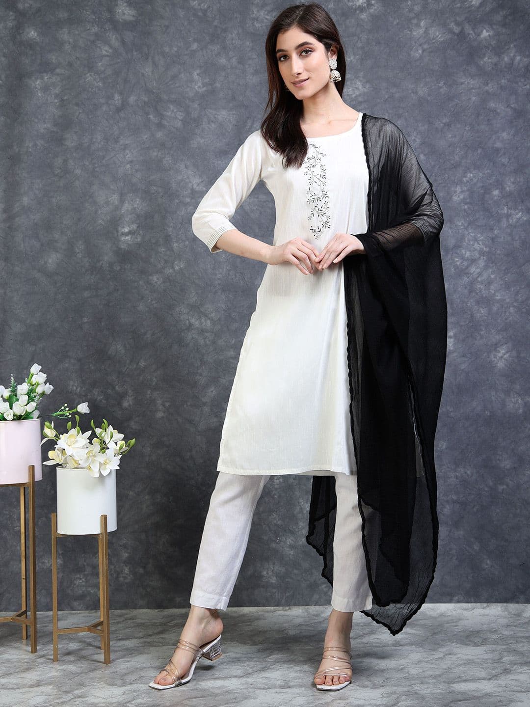 MIRAAN Taping Border Chiffon Dupatta - view 1