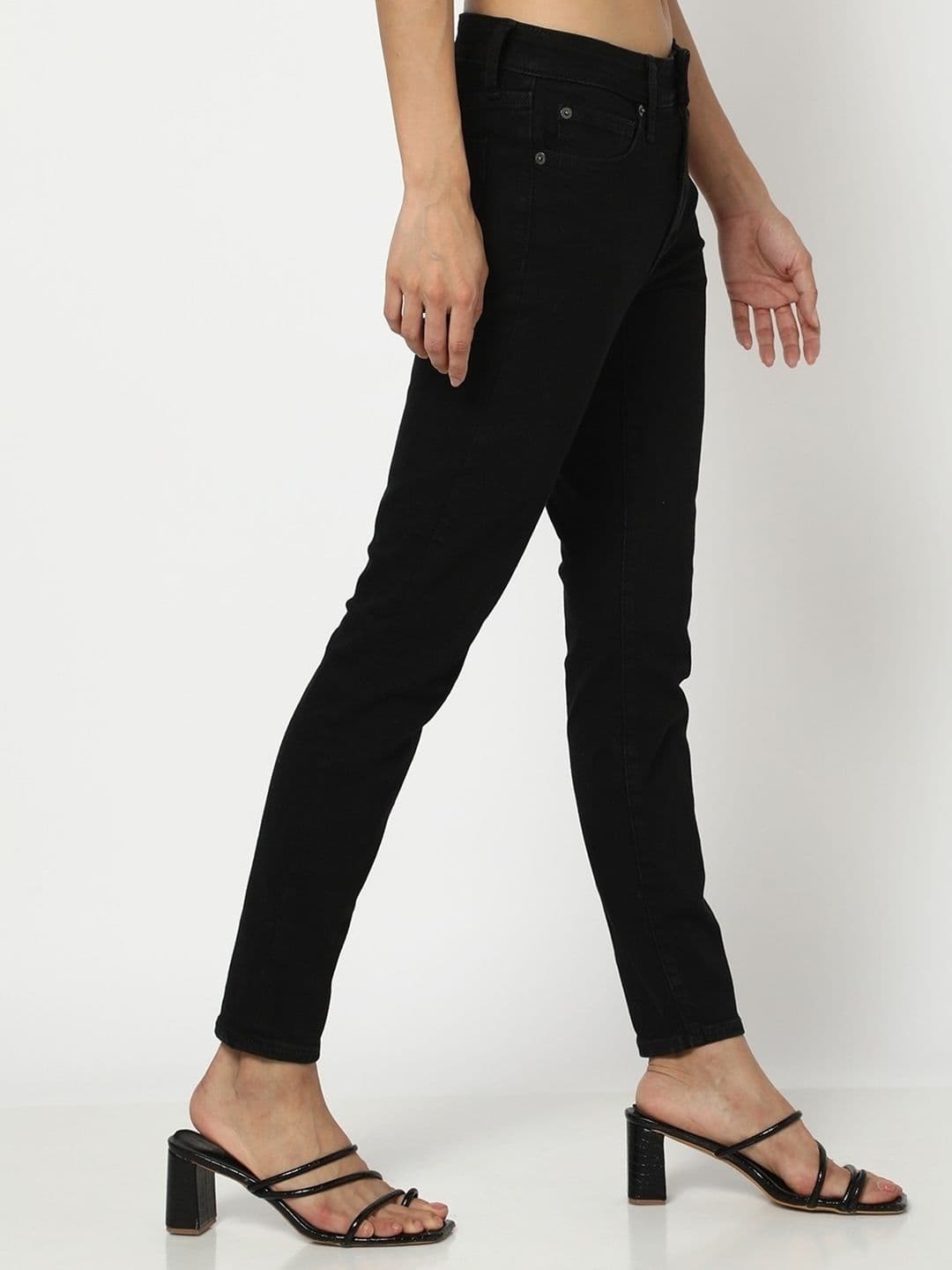 GAP Women Super Skinny Fit Stretchable Jeans thumbnail 6