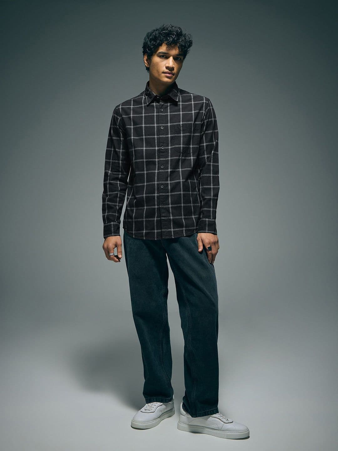 Flying Machine Men Slim Fit Checked Casual Shirt thumbnail 6