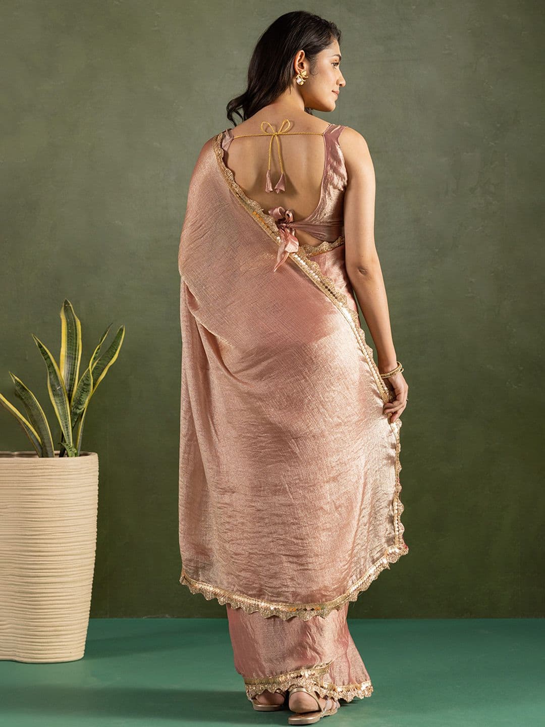 KAYOMMI Embellished Pure Chiffon Ready to Wear Saree thumbnail 6