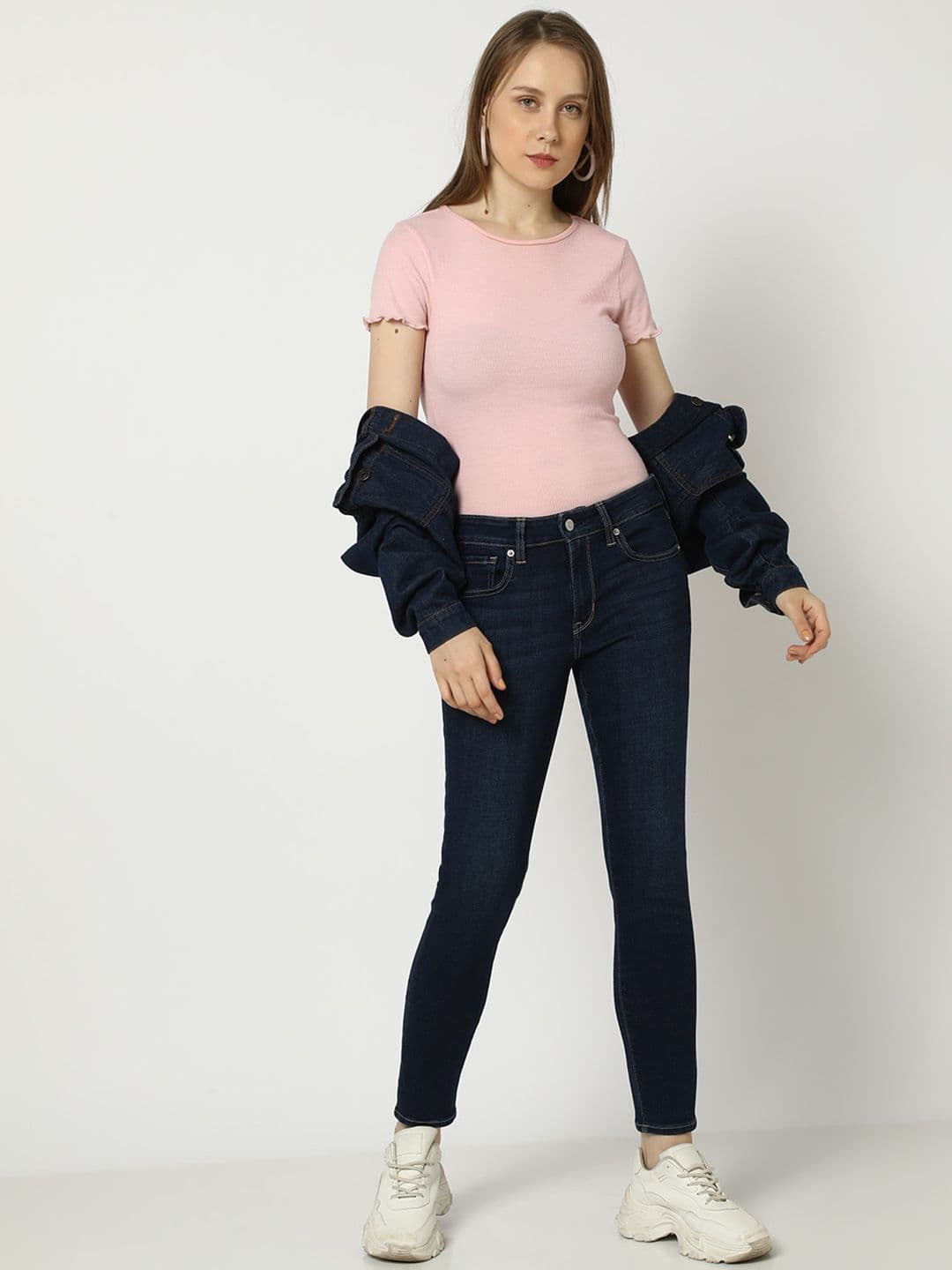 GAP Women Mid-Rise Pure Cotton Regular Fit Jeans thumbnail 4