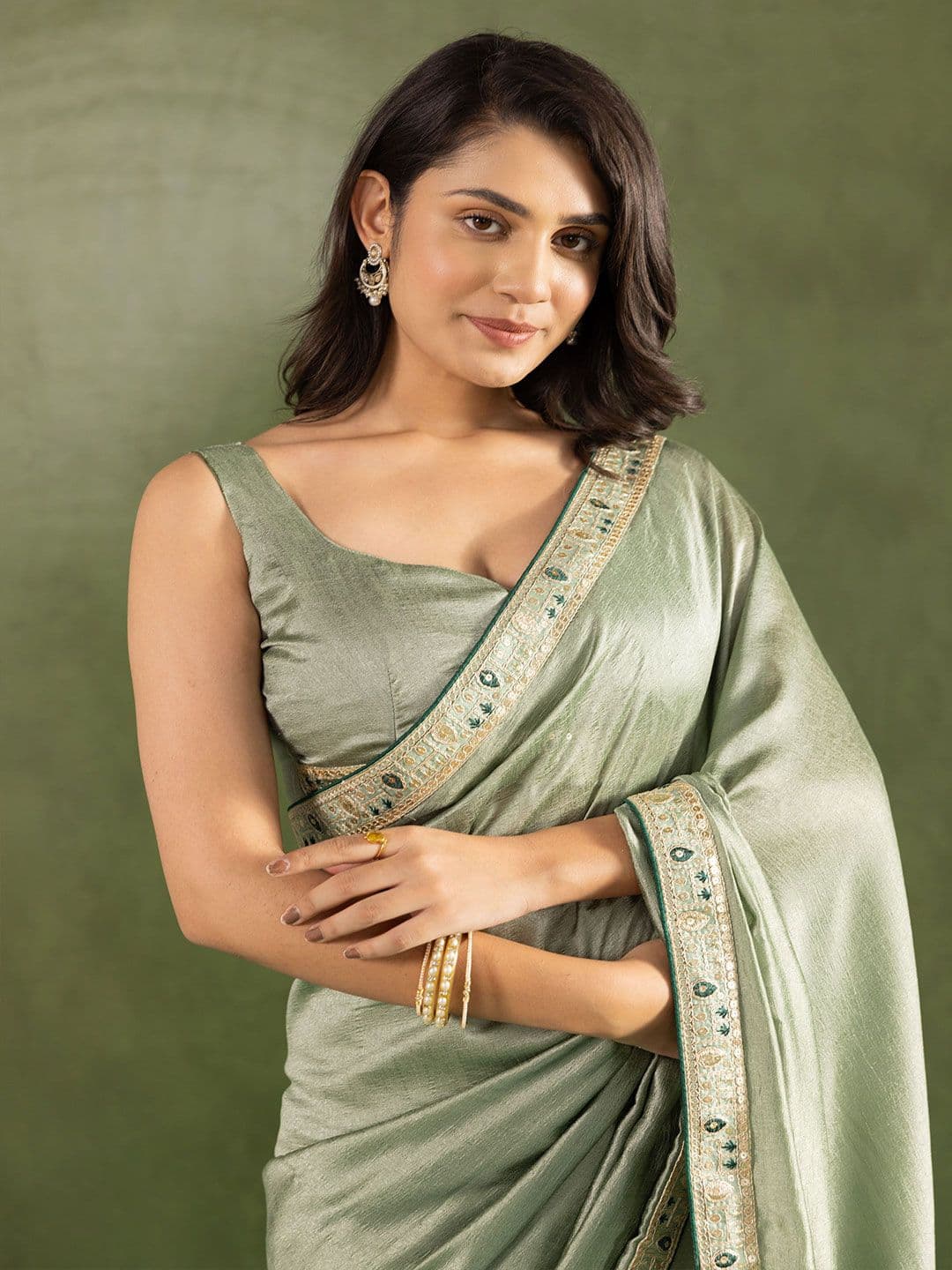 KAYOMMI Sequinned Pure Chiffon Ready to Wear Saree thumbnail 4