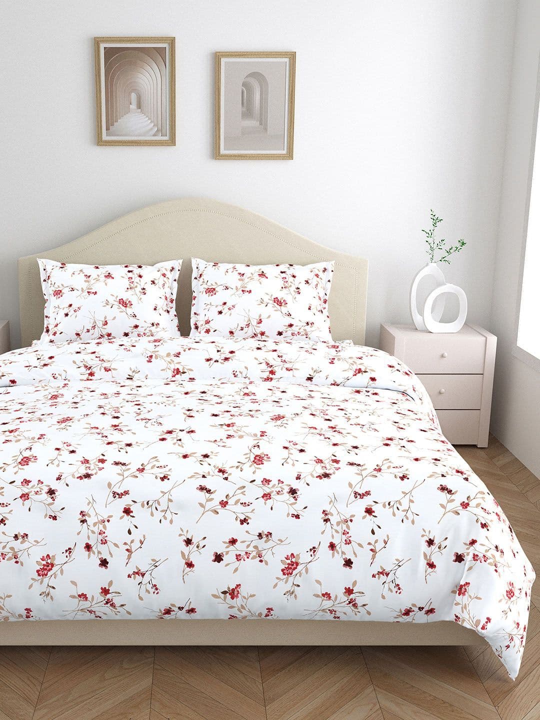 haus & kinder 144 TC Floral Printed Queen Bedsheet with 2 Pillow Covers thumbnail 4