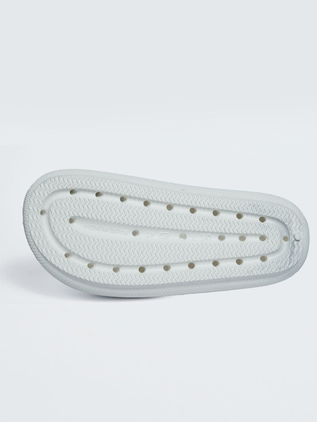 The Roadster Lifestyle Co Men Textured Sliders thumbnail 3