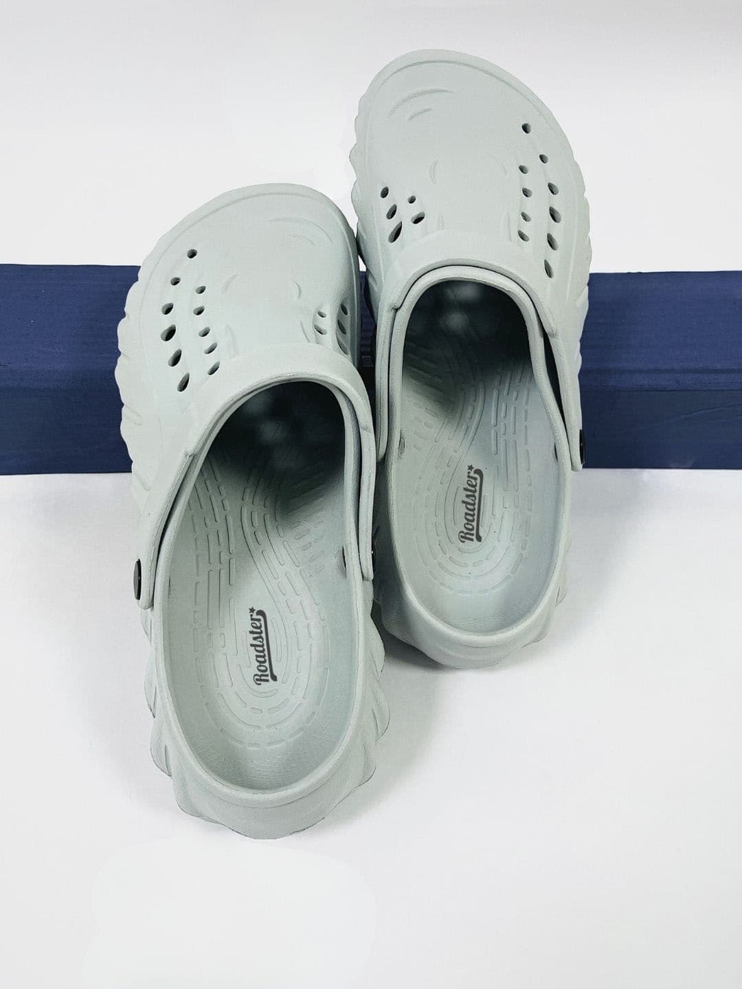 The Roadster Lifestyle Co. Men Self Design Clogs - view 1