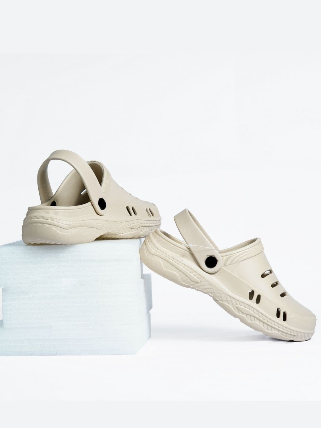 The Roadster Lifestyle Co. Men Clogs - view 1