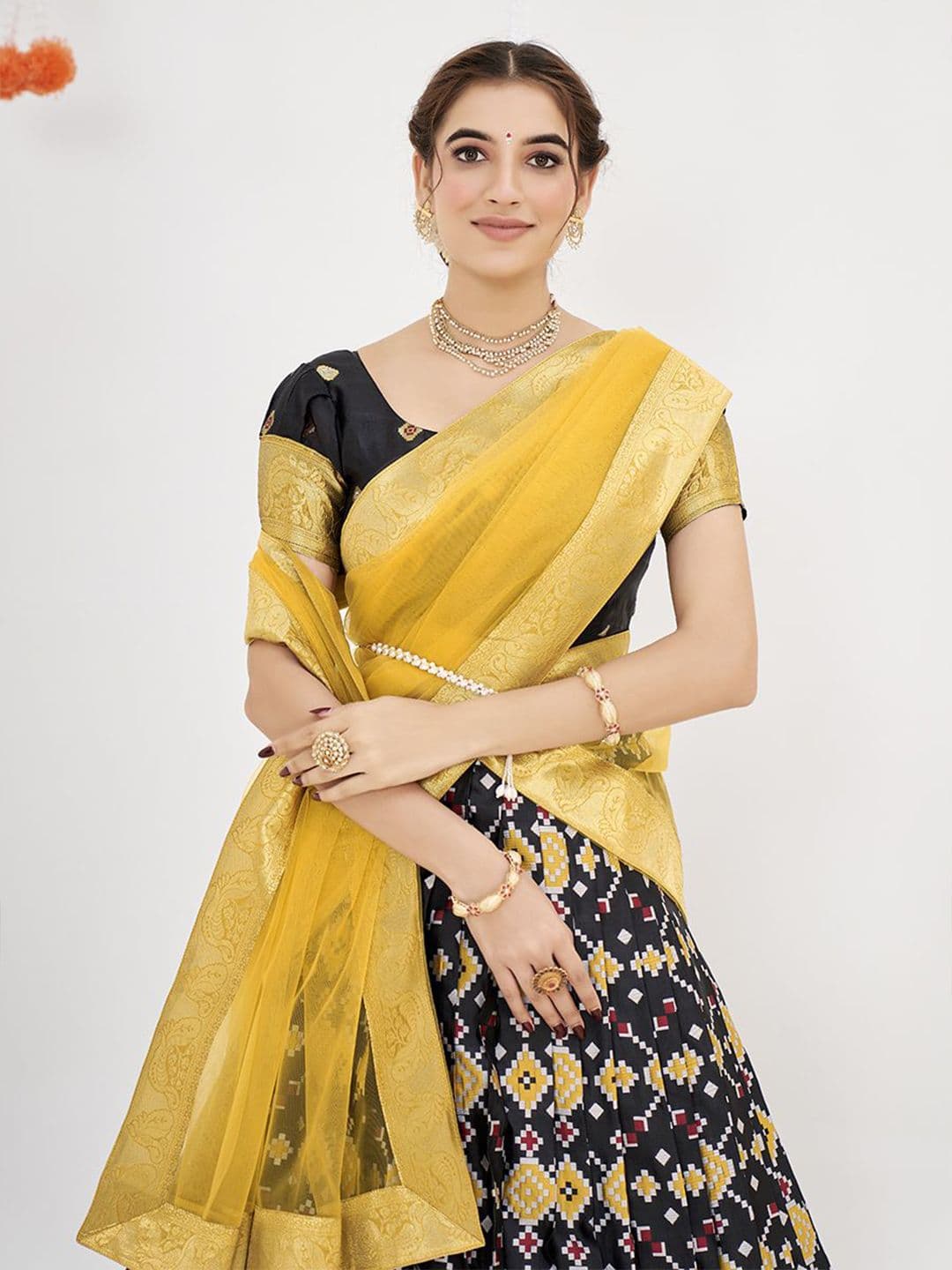 SHOPGARB Women Woven Design Semi-Stitched Lehenga & Unstitched Blouse With Dupatta thumbnail 4