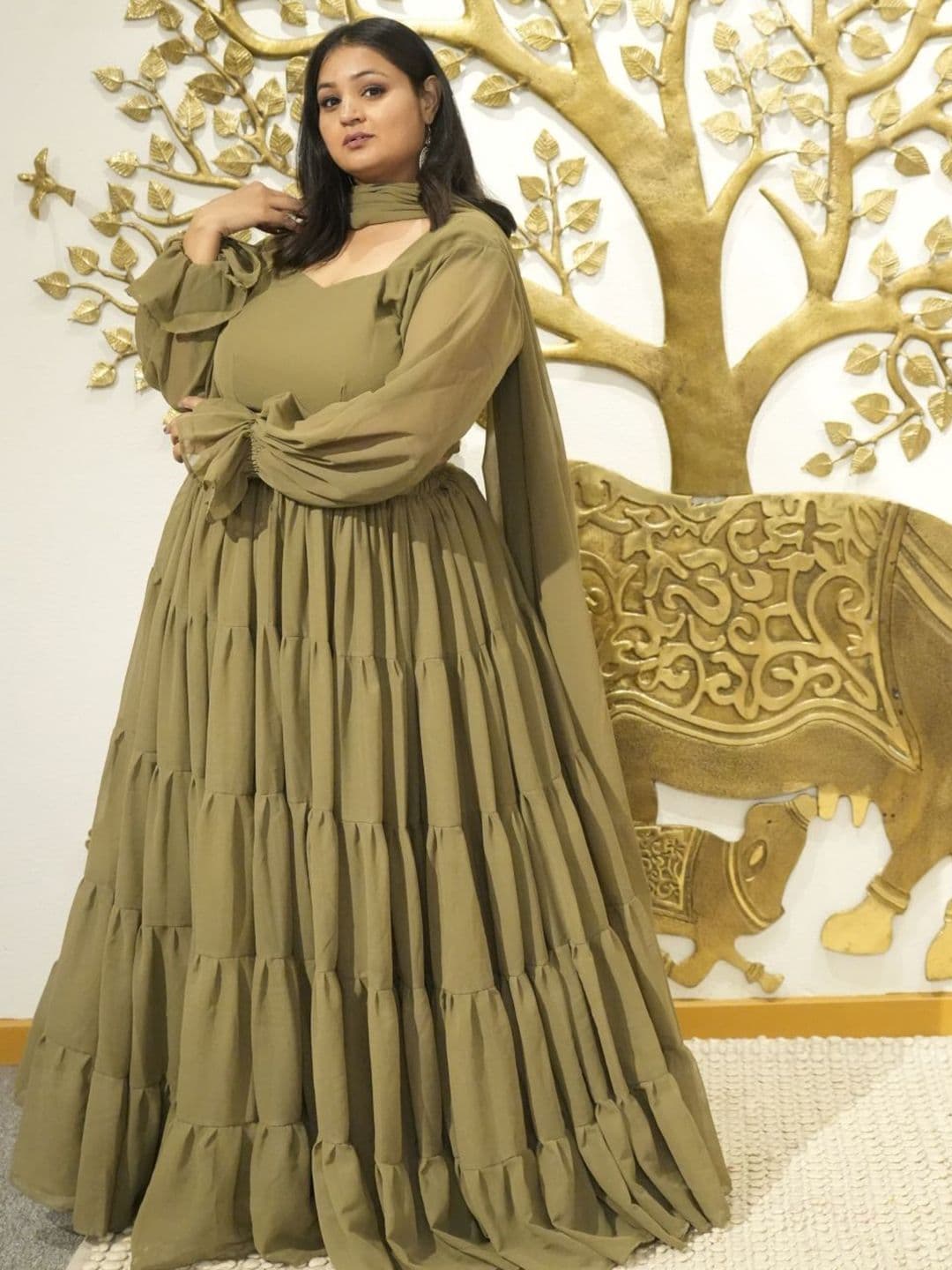 Swadeshi Shringaar Women Lehenga & Blouse With Dupatta thumbnail 3