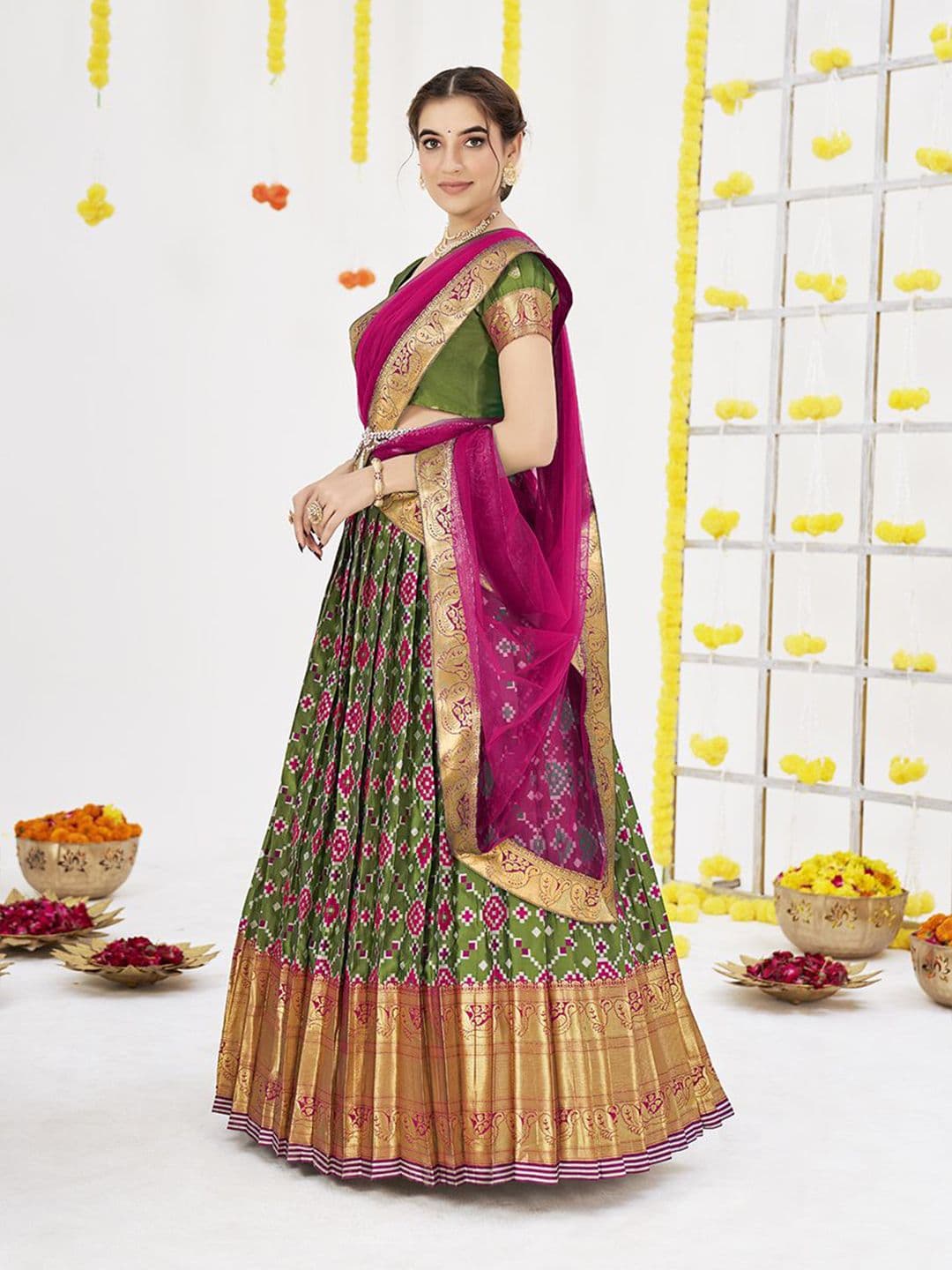 SHOPGARB Women Printed Semi-Stitched Lehenga & Unstitched Blouse With Dupatta thumbnail 5
