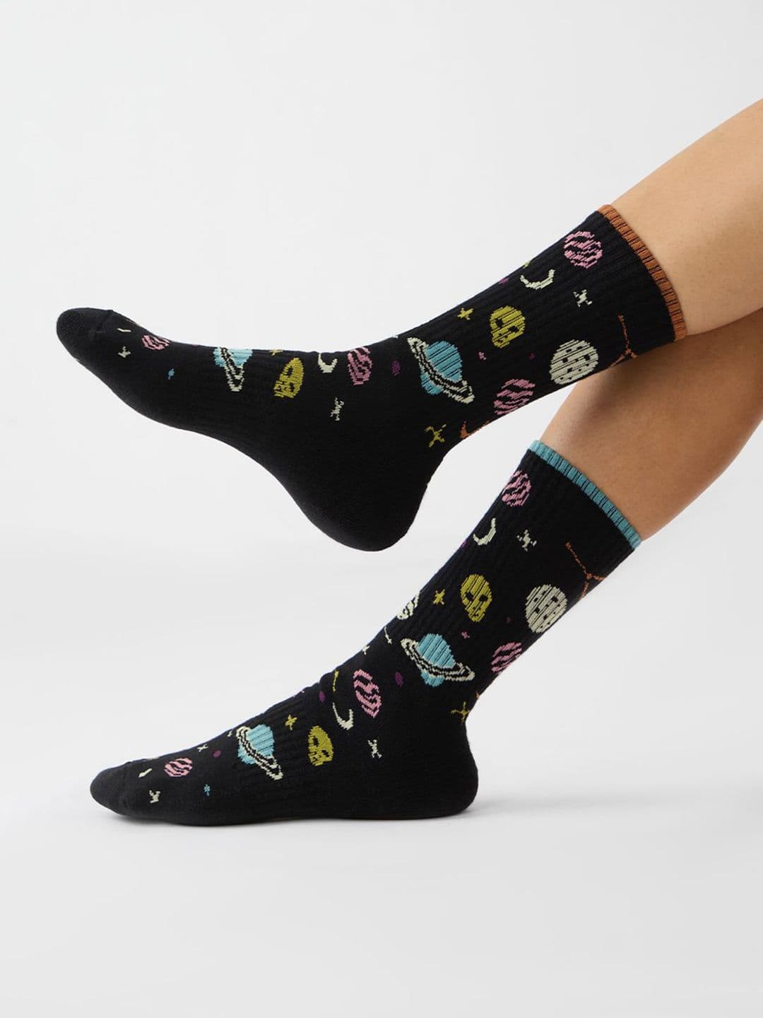 The Souled Store Men Above Ankle Length Souled Socks: Trippy Space thumbnail 7