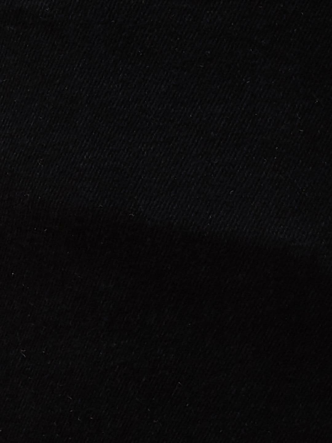 Forca Men Tapered Fit Mid-Rise Jeans thumbnail 7