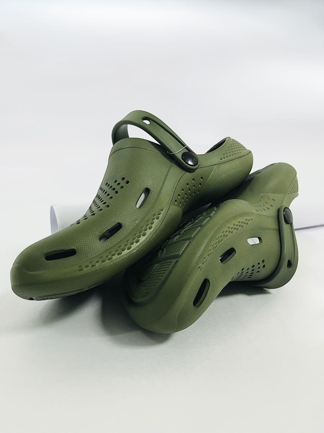 The Roadster Lifestyle Co Men Clogs Flip Flop thumbnail 3