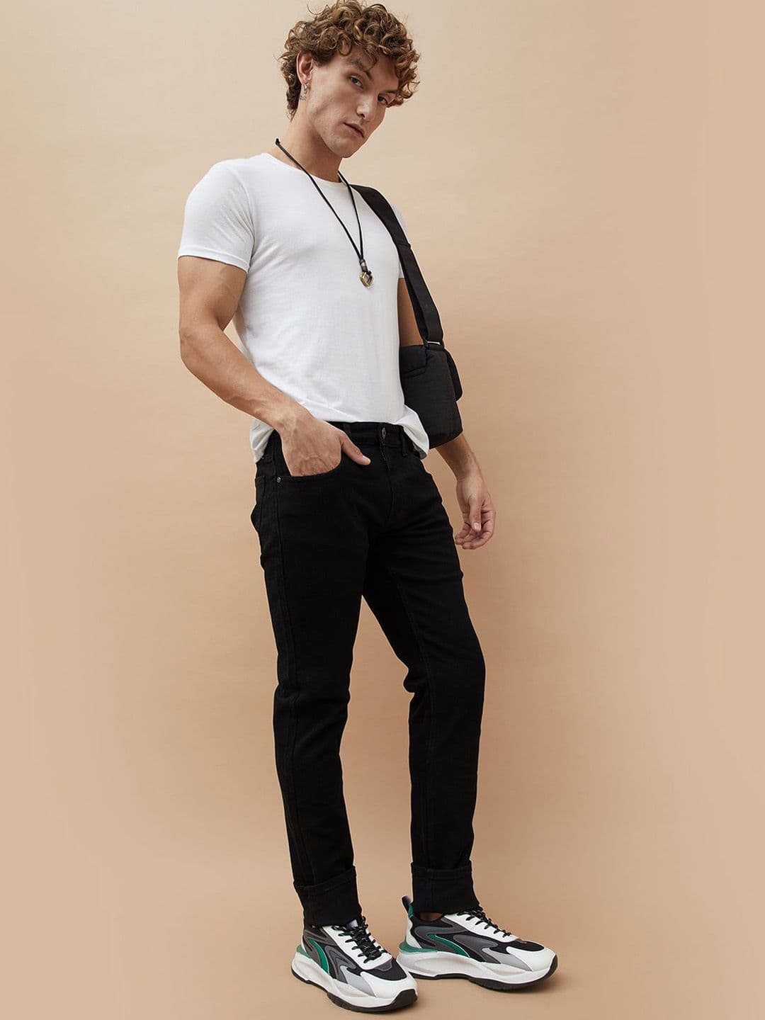 Forca Men Tapered Fit Mid-Rise Jeans thumbnail 4