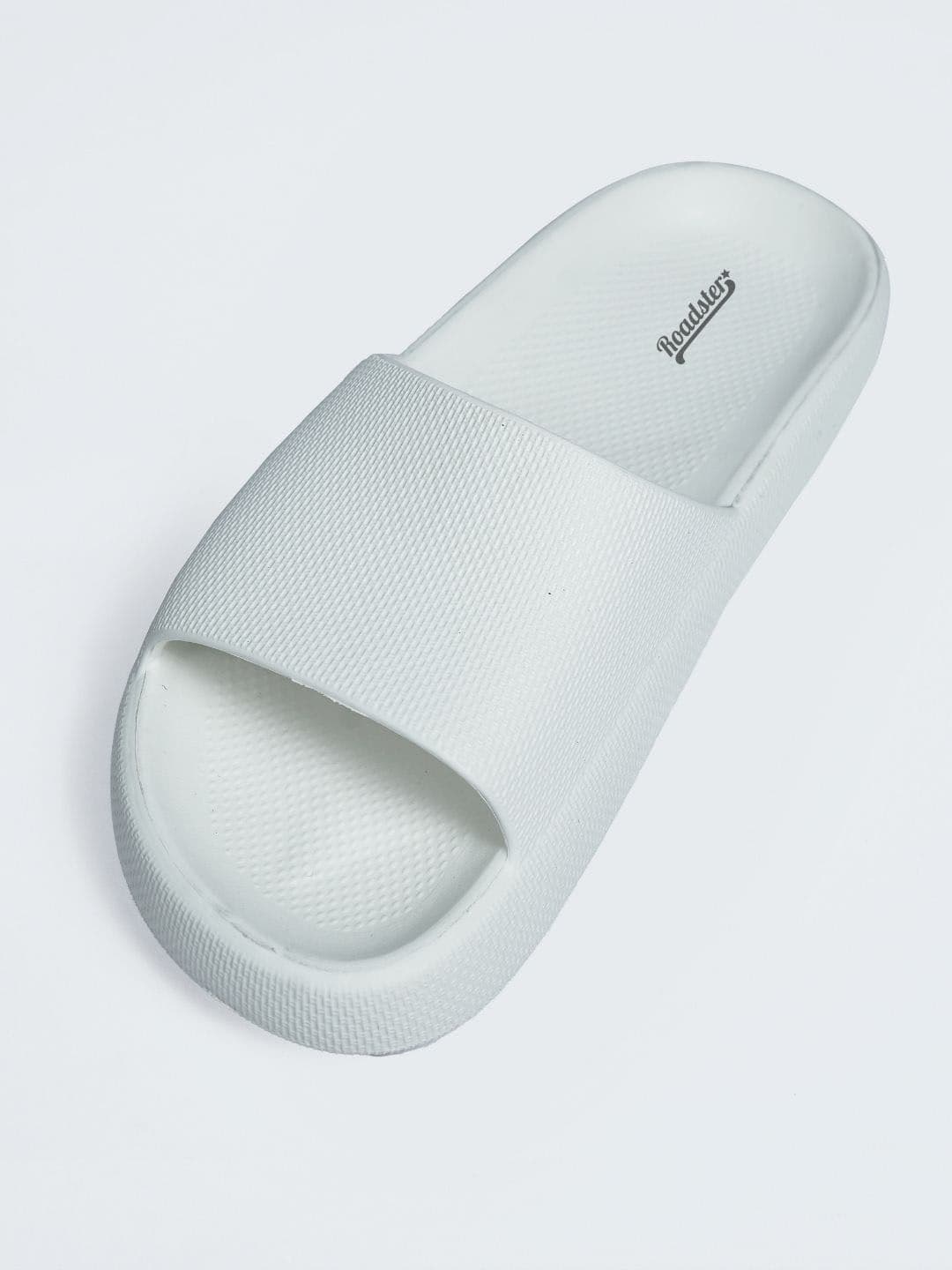 The Roadster Lifestyle Co Men Textured Sliders thumbnail 5